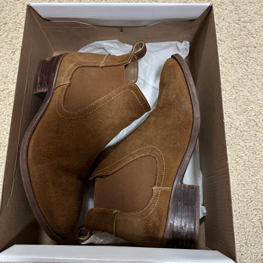 Steve Madden Brown Suede Ankle Boots - Picture 10 of 11
